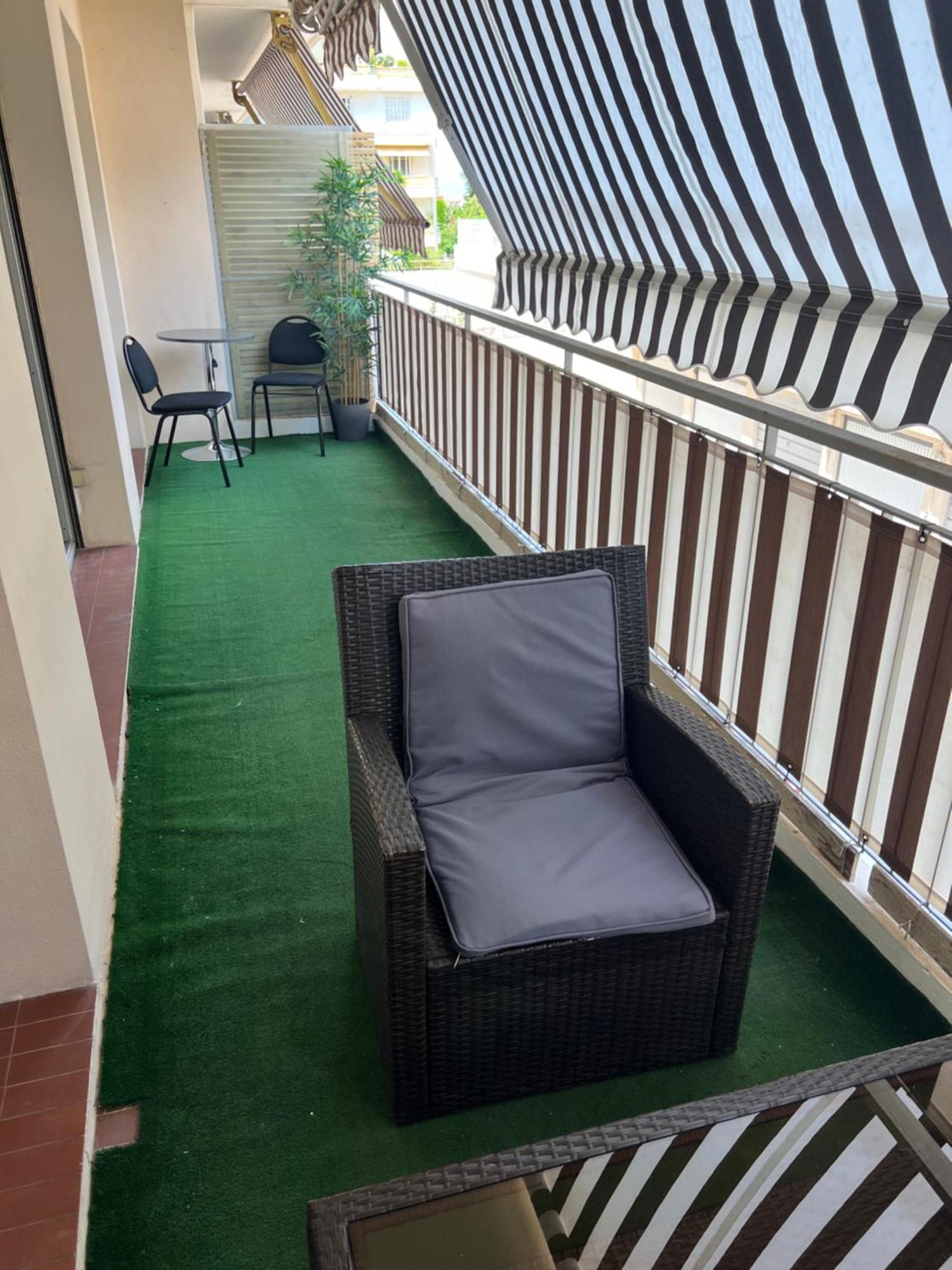 Magnifique Appartement Proche Des Plages Plus Garage Prive アンティーブ エクステリア 写真